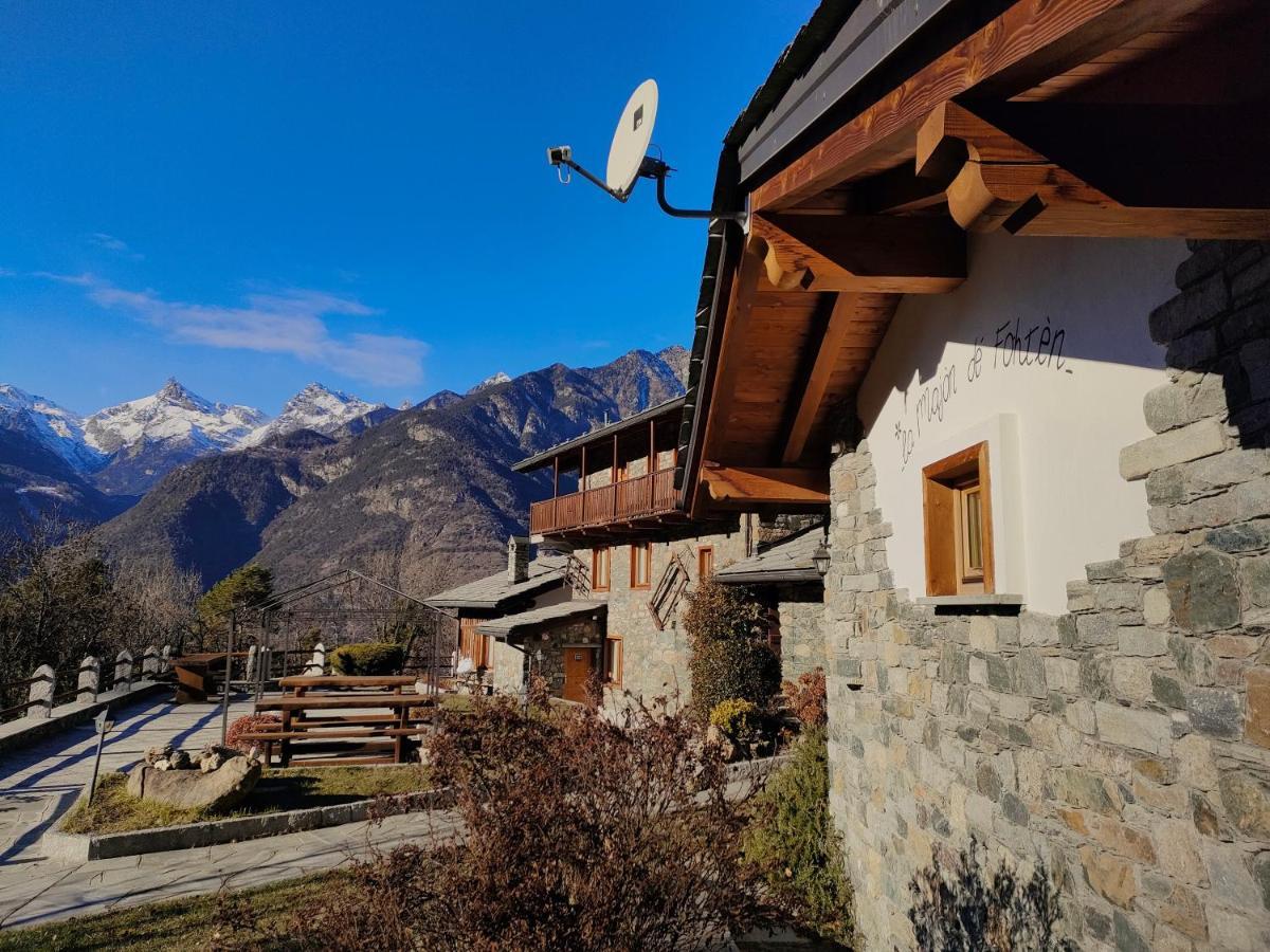 La Majon De Fohten Montjovet Bagian luar foto