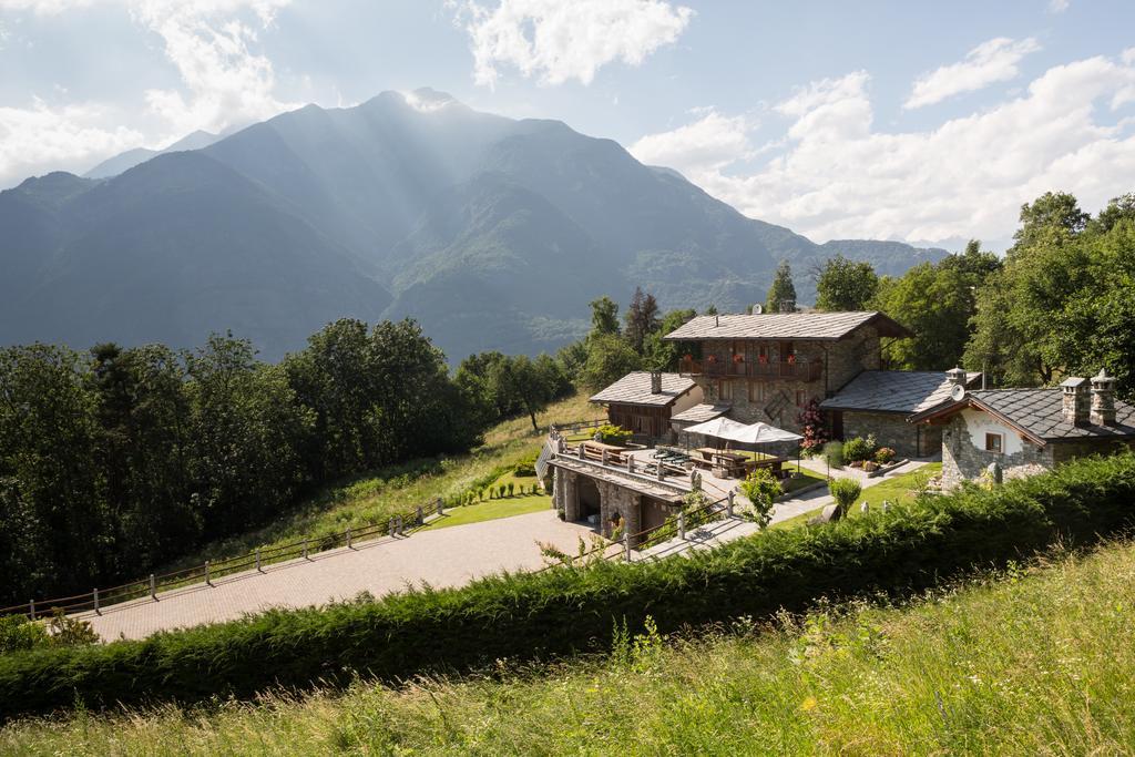 La Majon De Fohten Montjovet Bagian luar foto